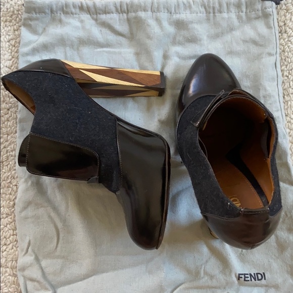 Fendi Wuthering Heights wood heeled bootie. - Picture 3 of 6